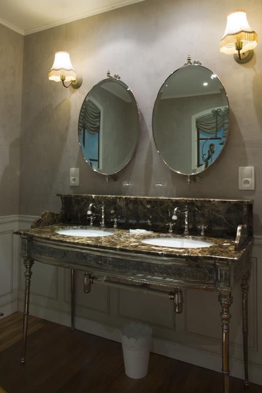 Hotel Le Home Beaune  Luaran gambar