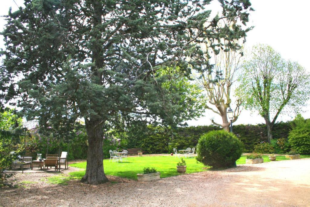 Hotel Le Home Beaune  Luaran gambar