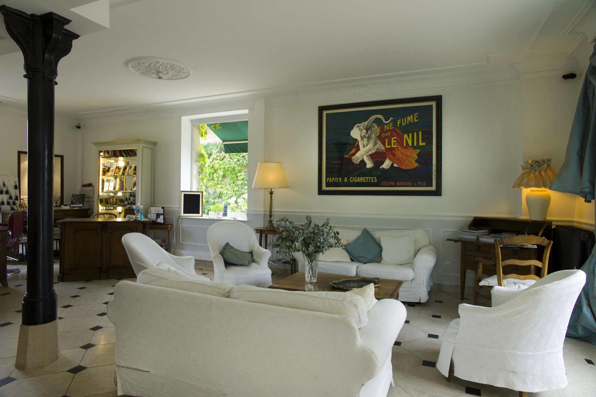Hotel Le Home Beaune  Luaran gambar